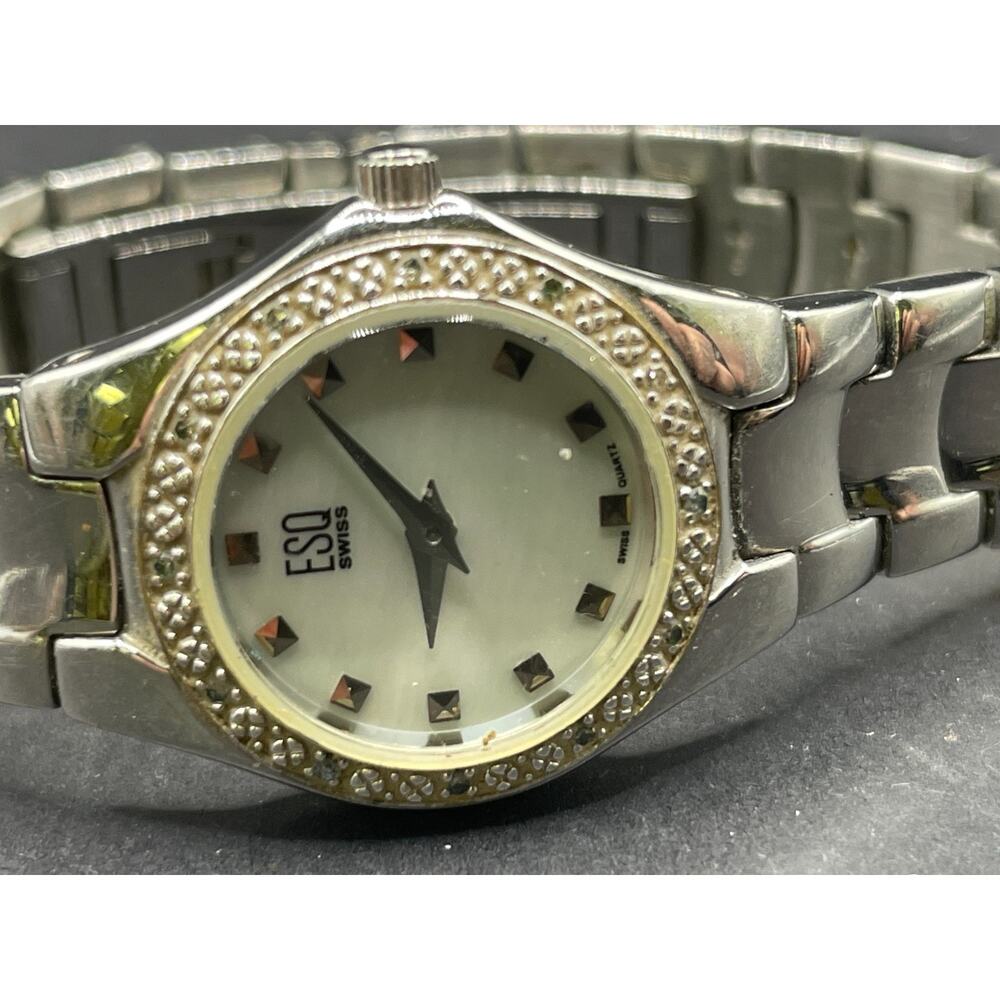 Vintage ESQ By Movado E5282 Ladies Diamond MOP Watch 21.4MM